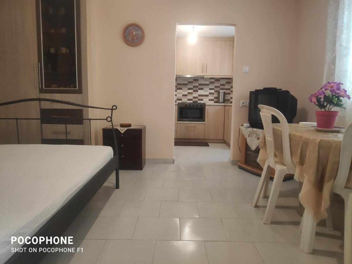 Κεντρικό, Άνετο Και Ζεστό Διαμέρισμα Kamena Vourla Dış mekan fotoğraf