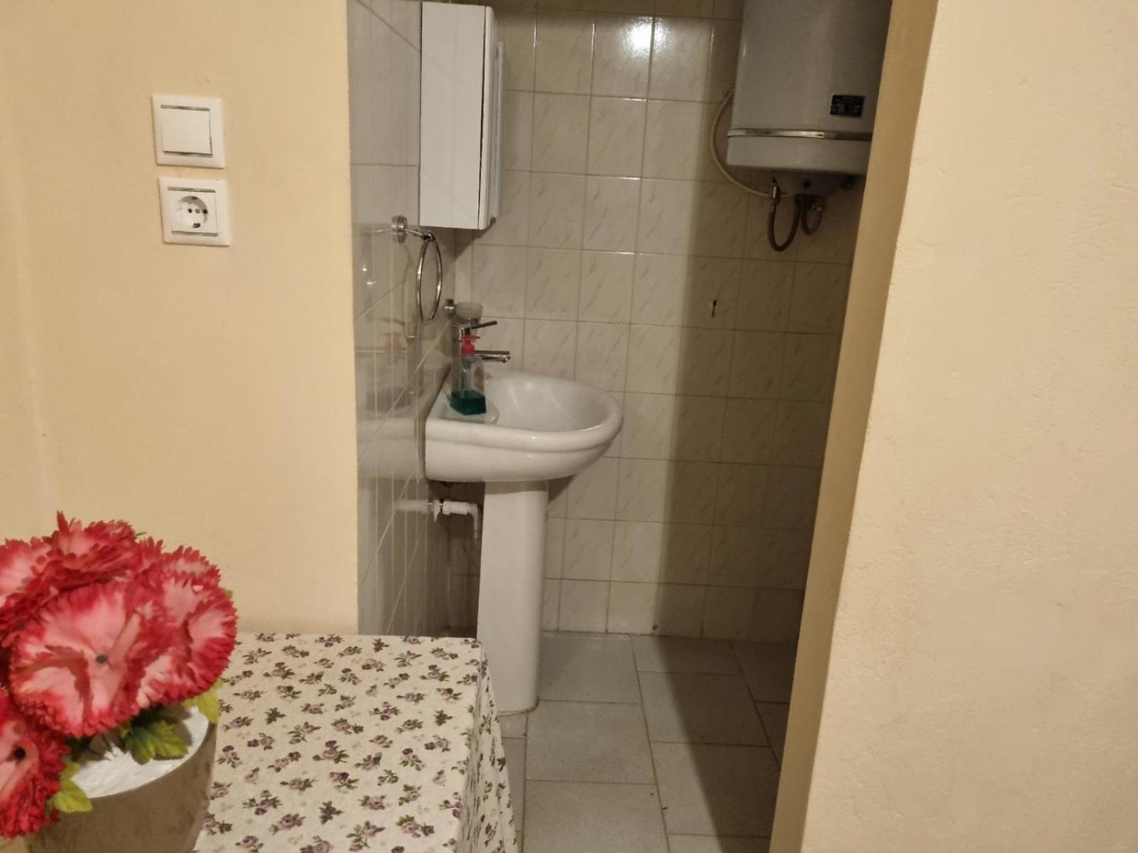 Κεντρικό, Άνετο Και Ζεστό Διαμέρισμα Kamena Vourla Dış mekan fotoğraf